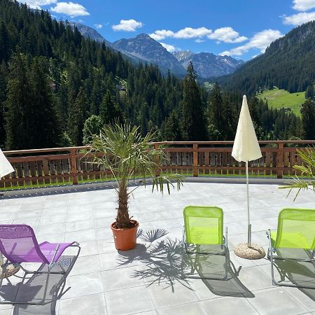 Gasthaus Edelweiss Langwies Buitenkant foto