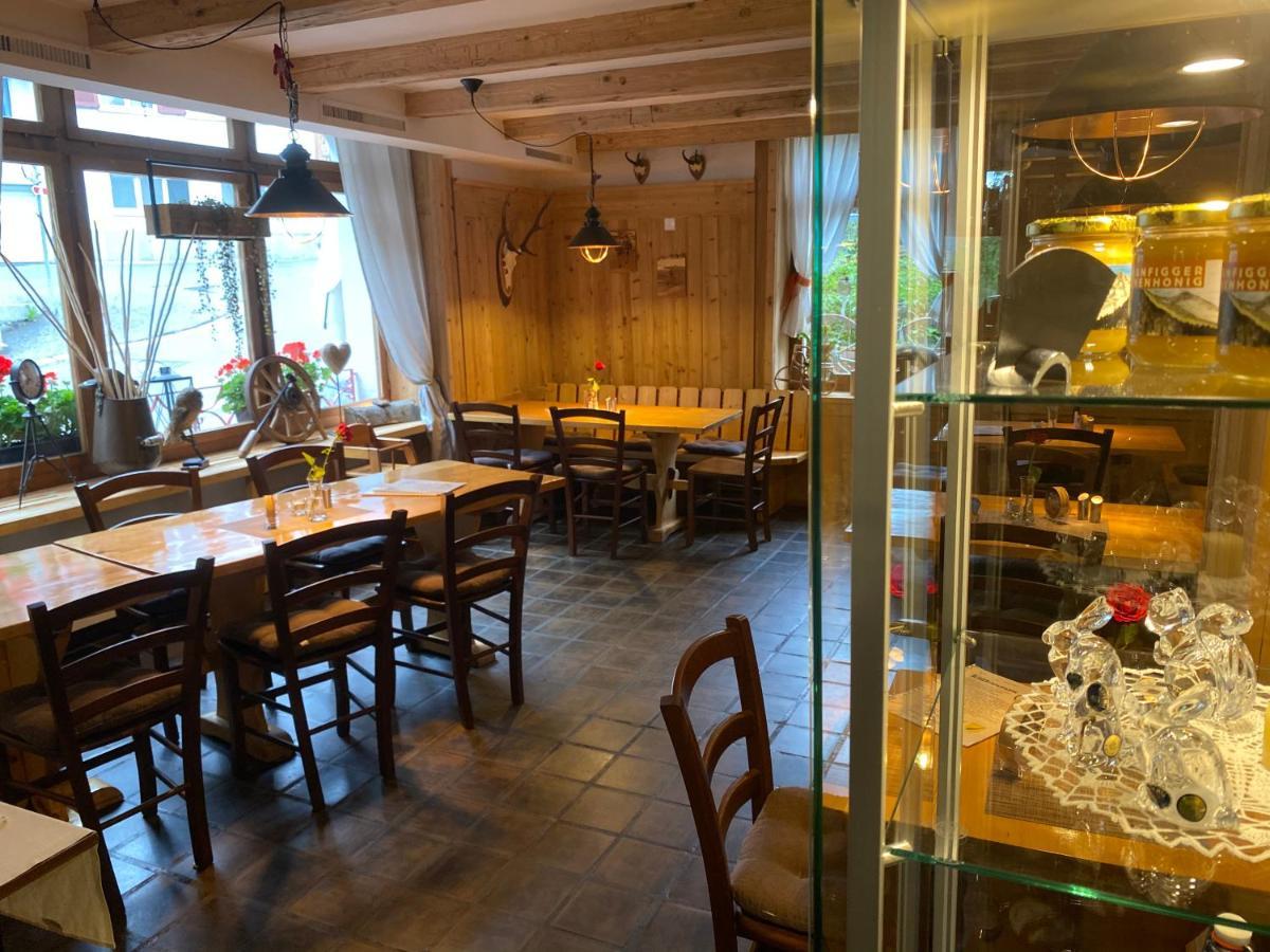 Gasthaus Edelweiss Langwies Buitenkant foto