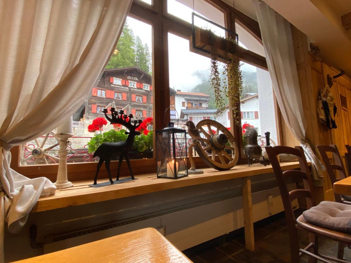 Gasthaus Edelweiss Langwies Buitenkant foto